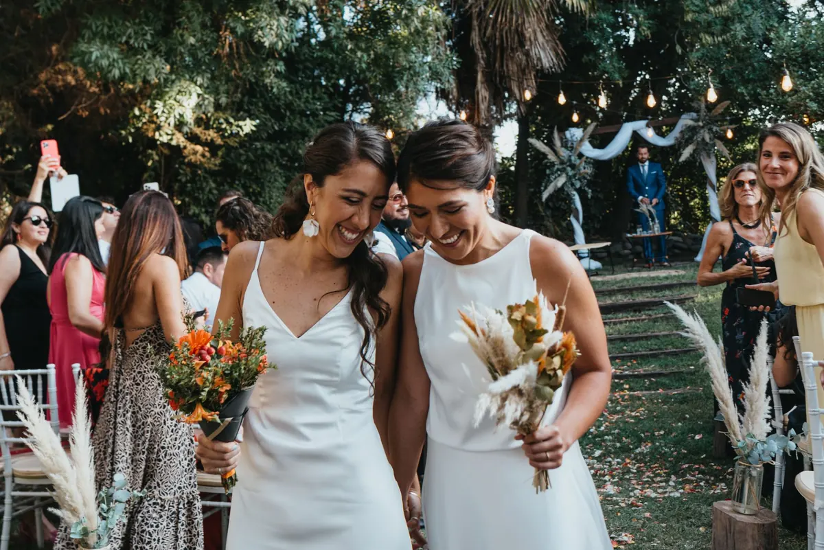 A British Wedding Guest's Guide to Earrings: What to Wear by Season